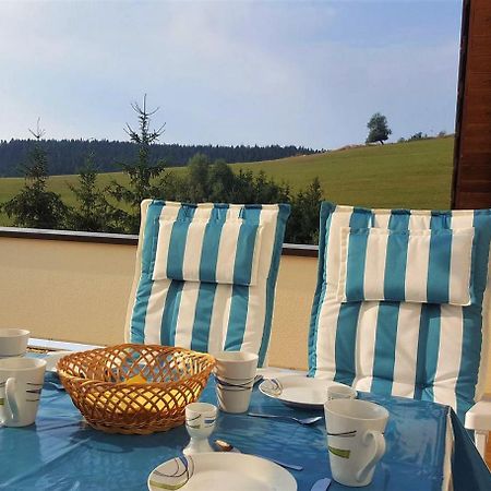 Ferienwohnung Am Bach Unterkirnach エクステリア 写真